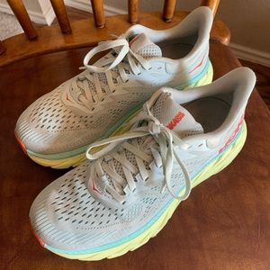 Hoka One Clifton 7 Women’s Size 7.5